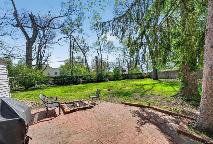 Listing Image 19