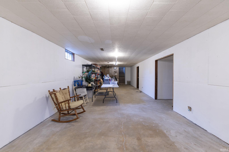 Listing Image 27