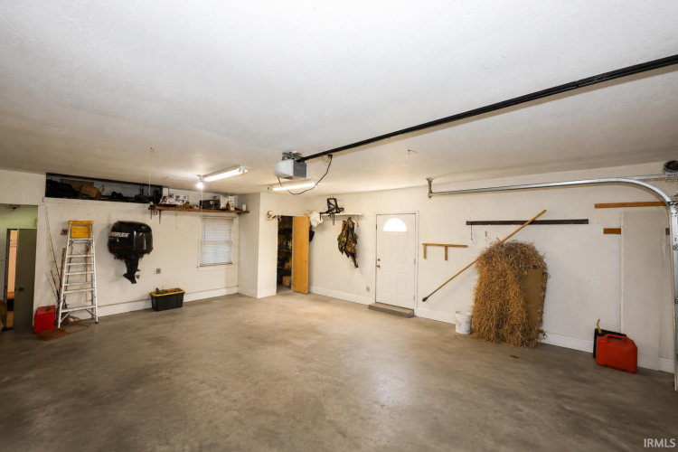 Listing Image 26