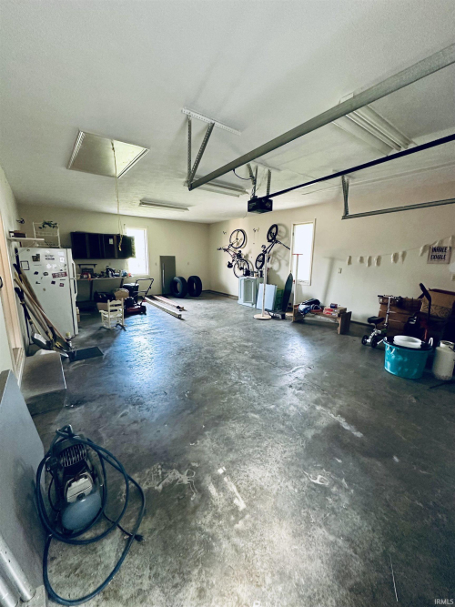 Listing Image 18