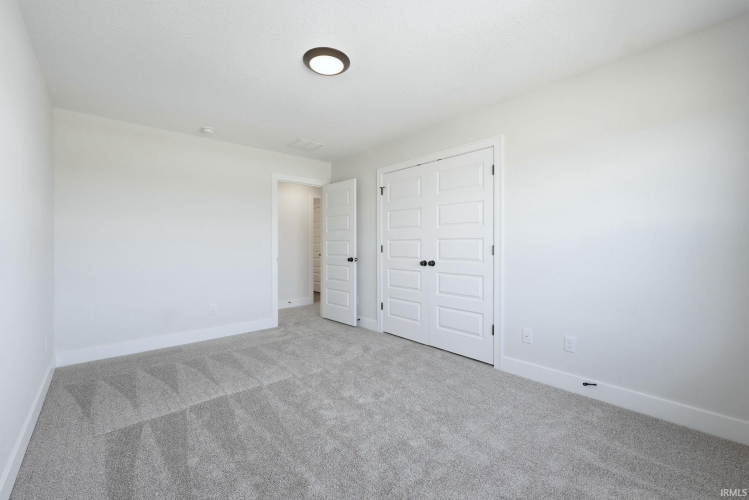 Listing Image 28
