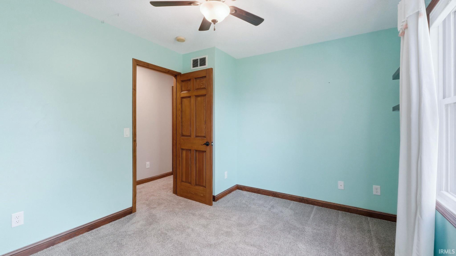 Listing Image 26