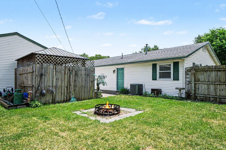 Listing Image 24