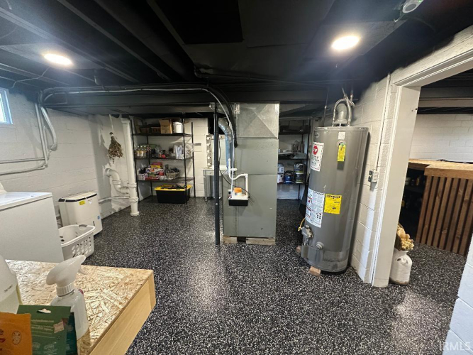 Listing Image 32