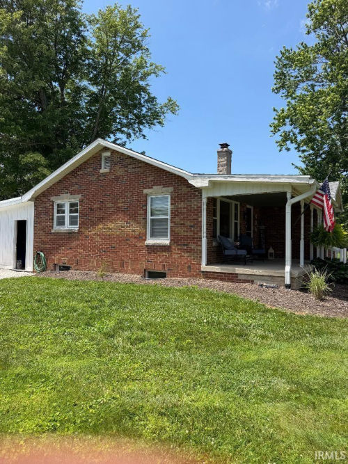 Listing Image 6