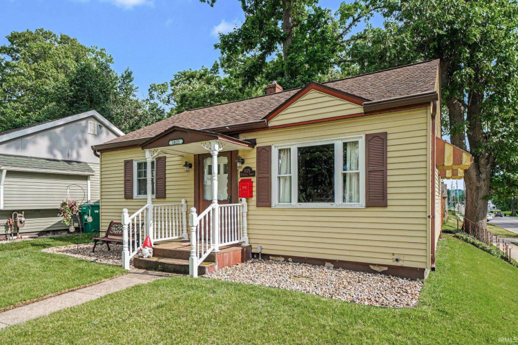 Listing Image 2