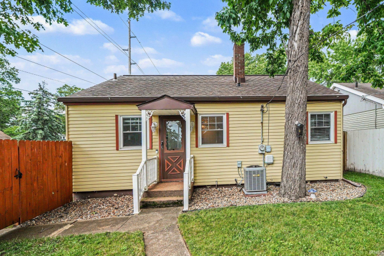 Listing Image 17