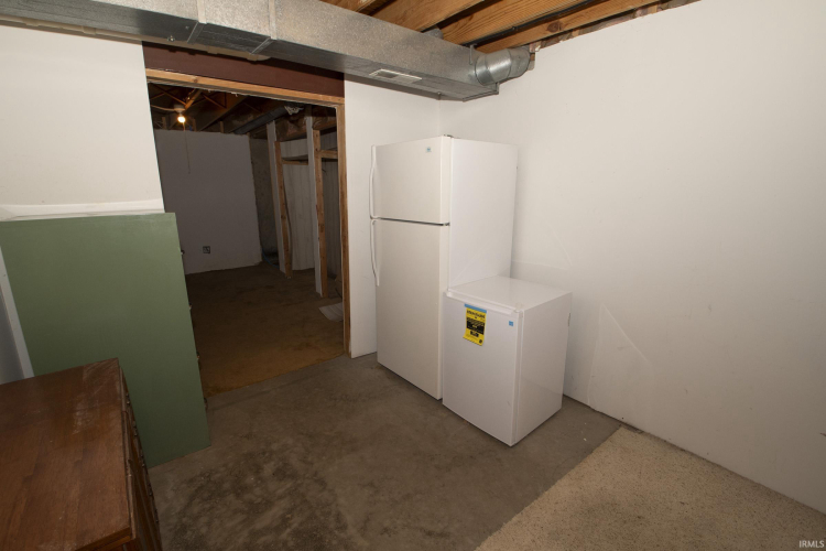 Listing Image 27