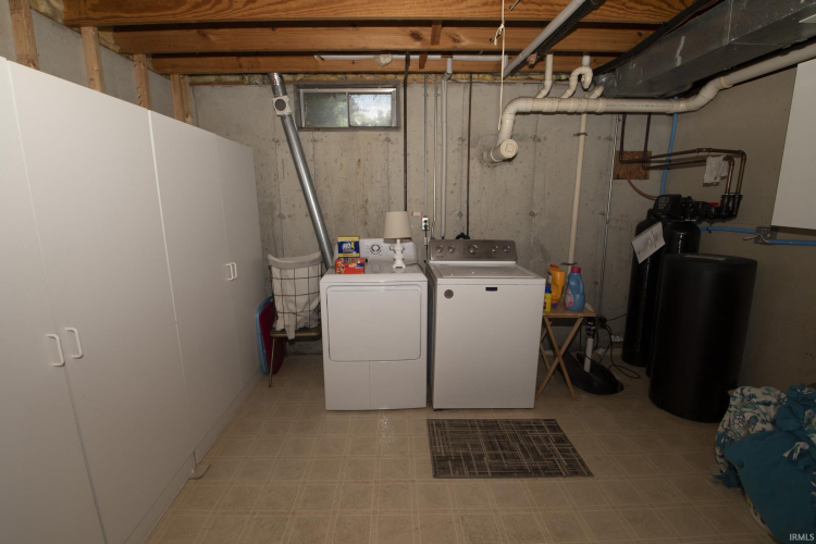 Listing Image 28