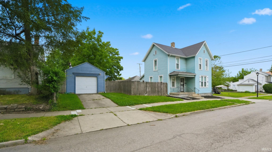 Listing Image 3