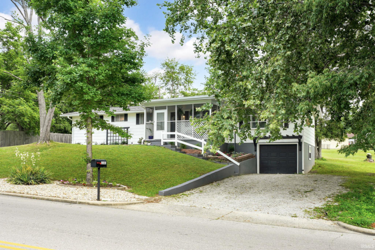Listing Image 45