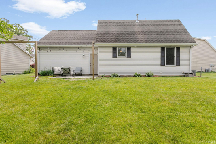 Listing Image 27