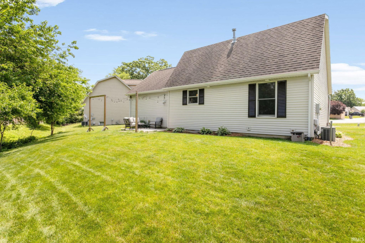 Listing Image 28