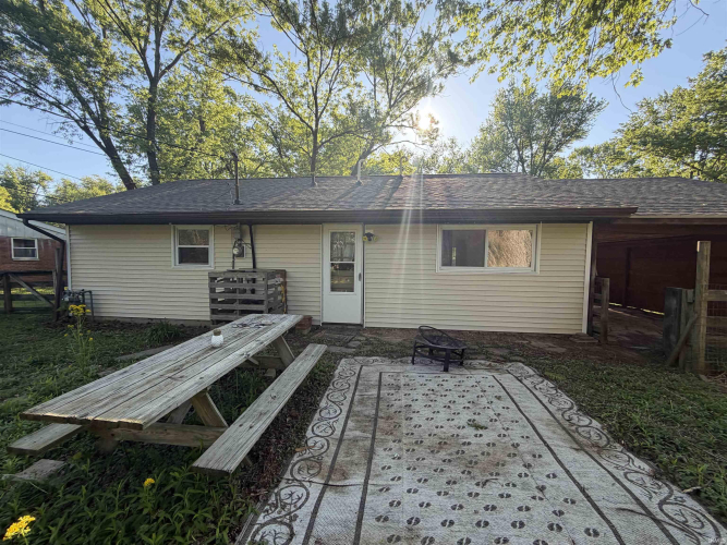 Listing Image 15