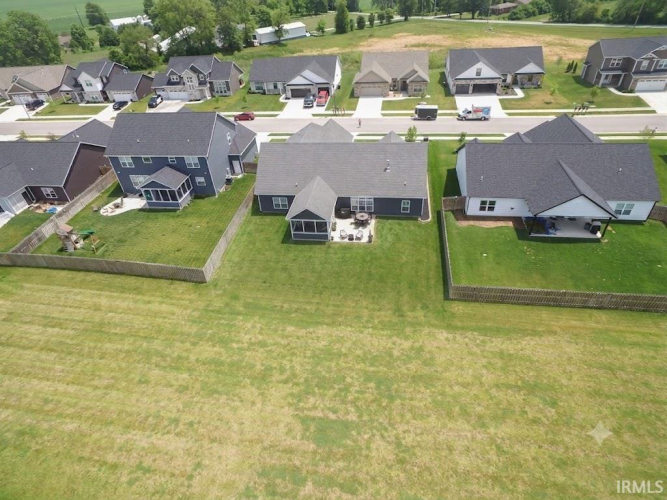 Listing Image 38