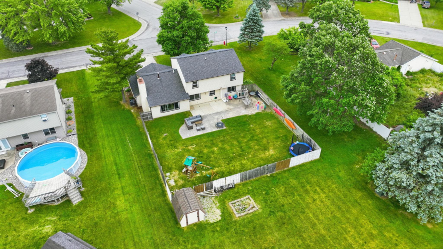 Listing Image 44