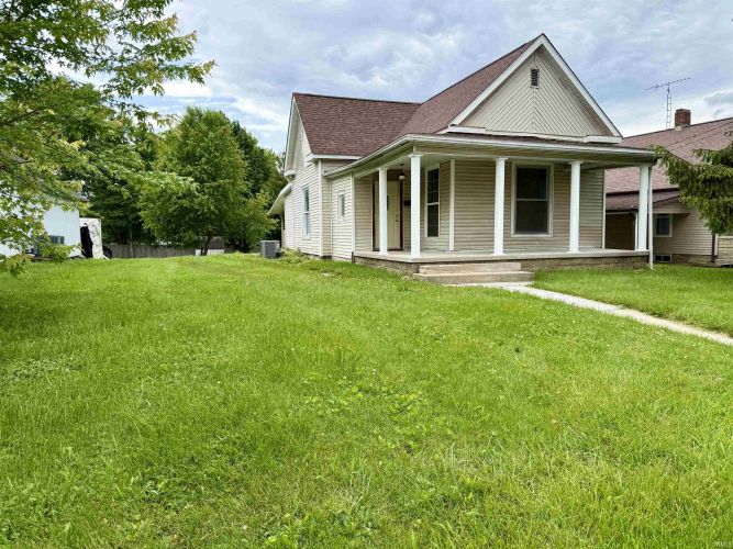 Listing Image 3