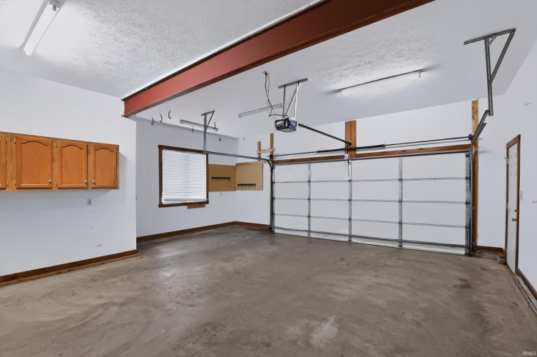 Listing Image 42