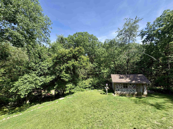 Listing Image 38