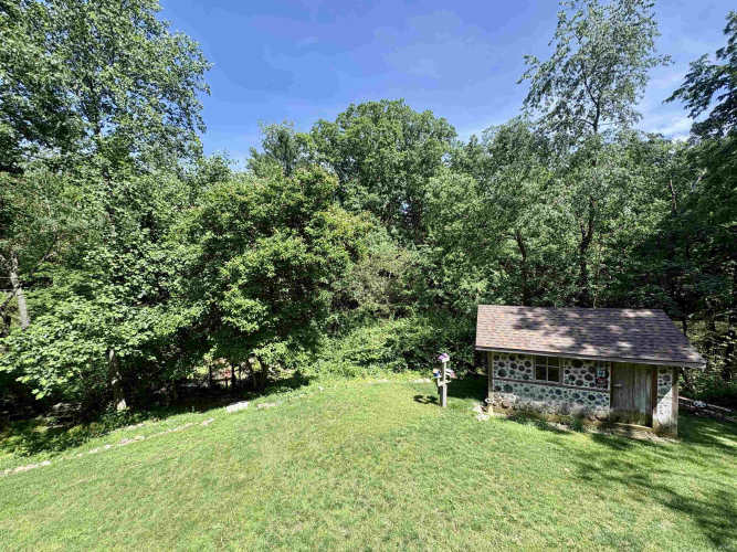 Listing Image 40