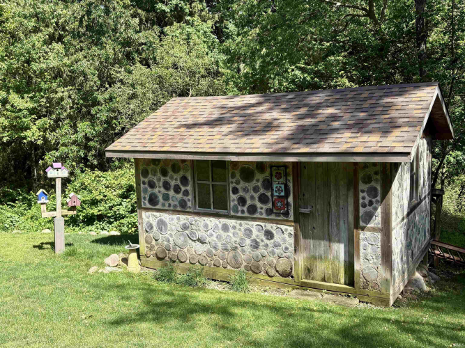 Listing Image 41