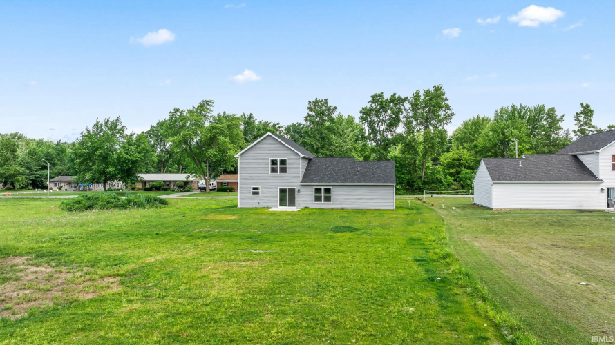 Listing Image 44