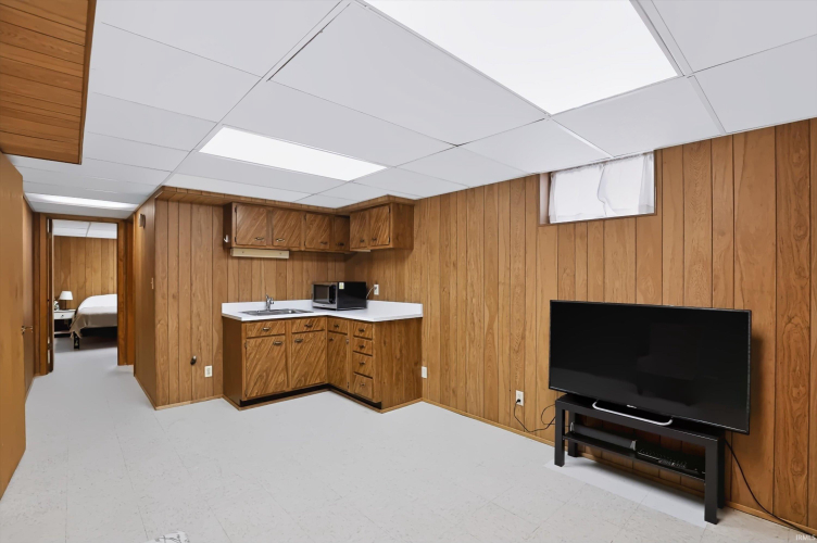 Listing Image 30