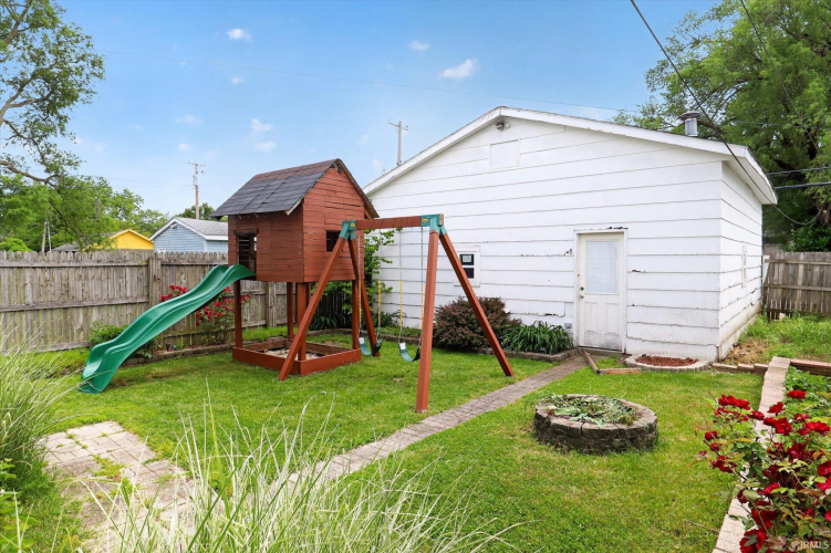 Listing Image 31
