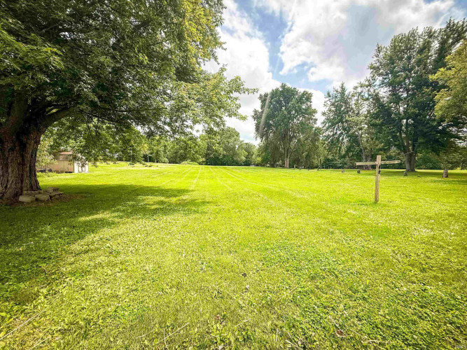 Listing Image 33