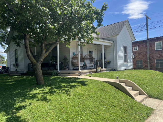 Listing Image 3