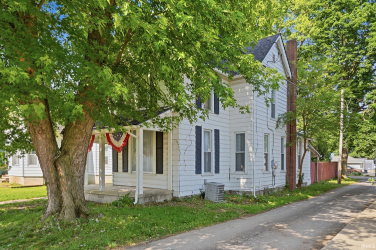 Listing Image 7