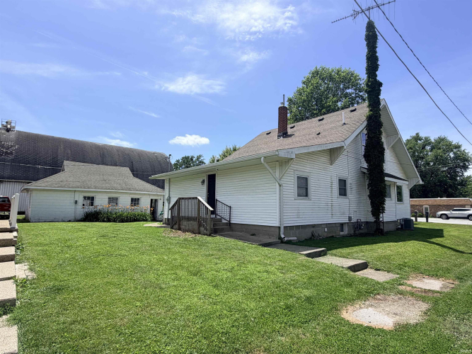 Listing Image 7