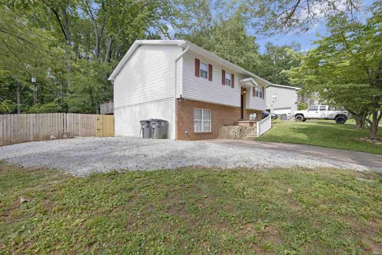 Listing Image 48