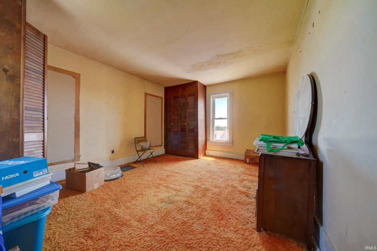 Listing Image 36