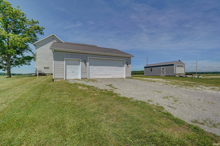 Listing Image 43