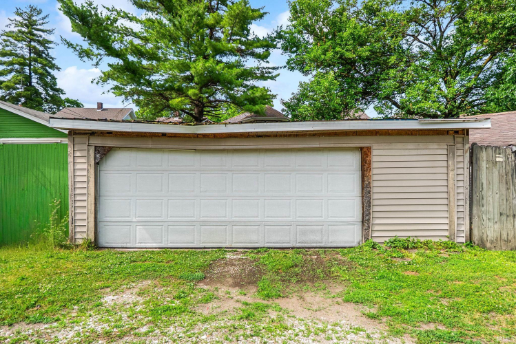 Listing Image 33