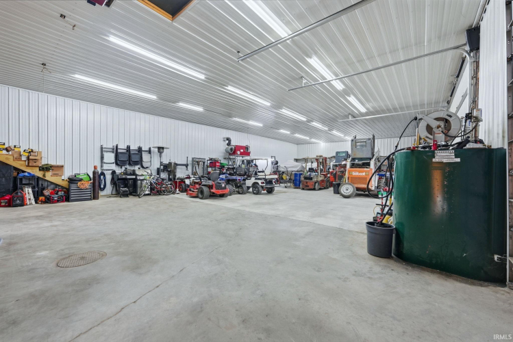 Listing Image 42