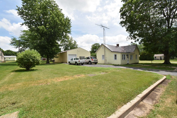 Listing Image 2