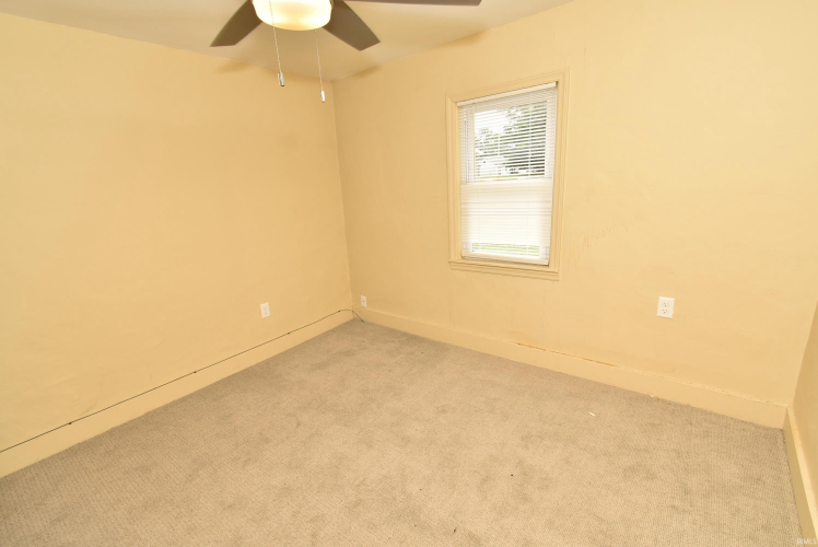 Listing Image 24