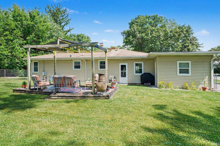 Listing Image 19