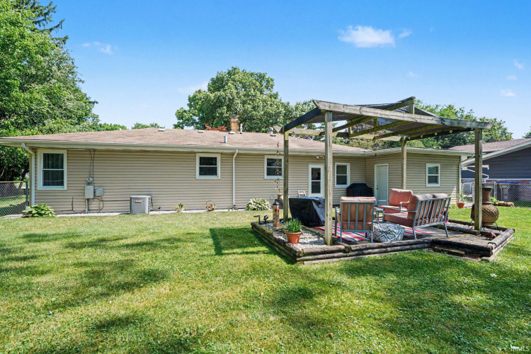 Listing Image 20