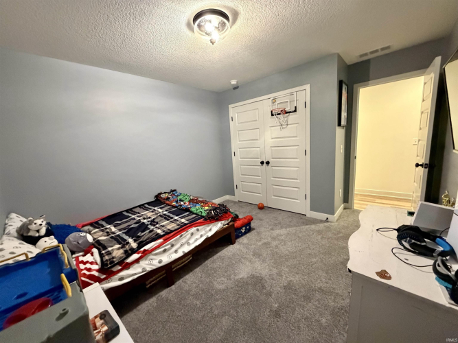 Listing Image 29