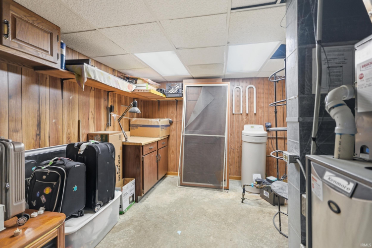 Listing Image 42