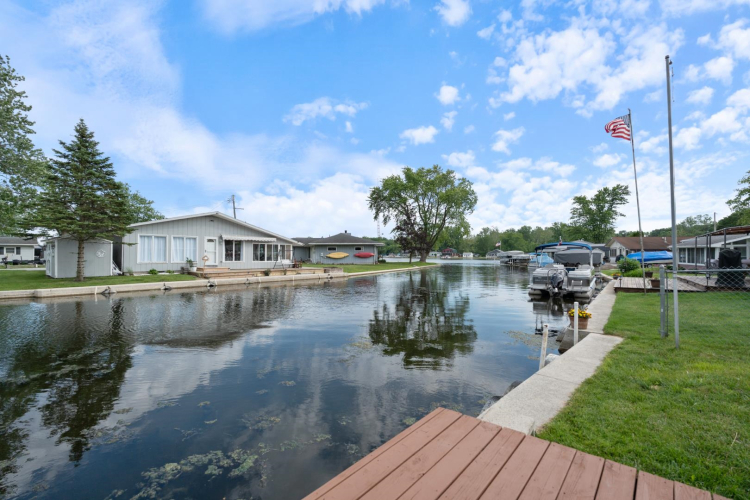 Listing Image 29