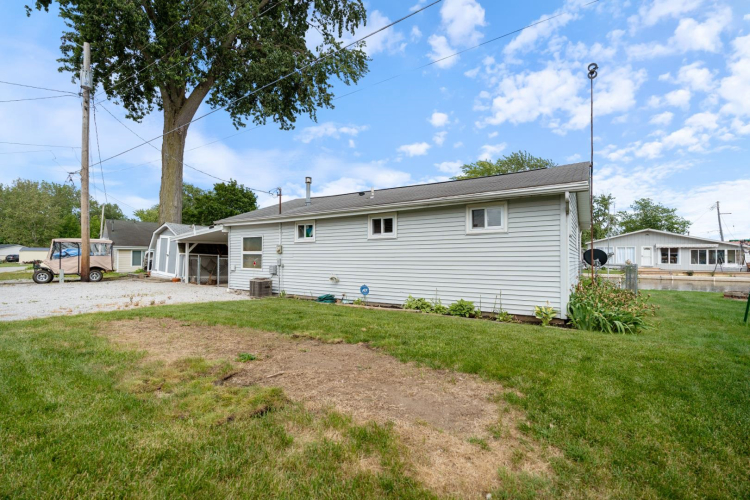 Listing Image 32