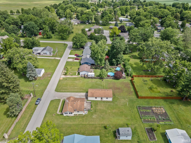 Listing Image 38