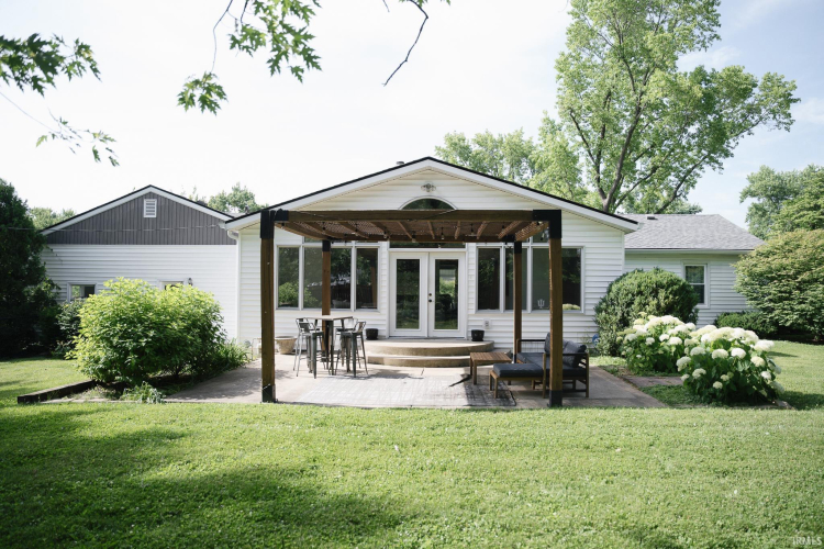 Listing Image 24