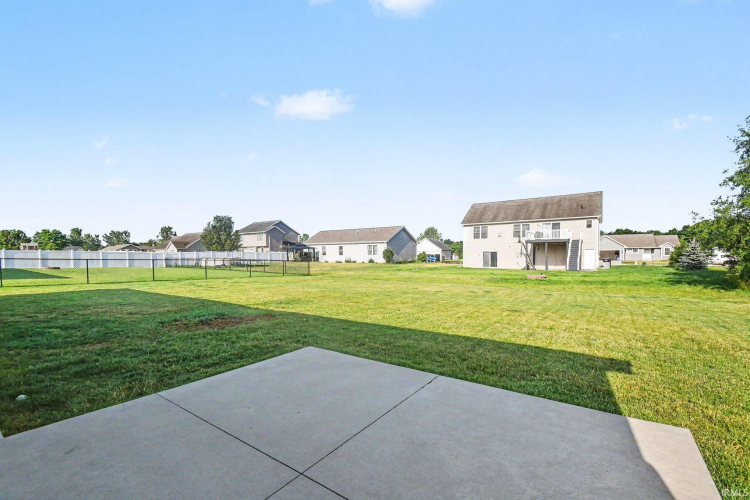 Listing Image 19