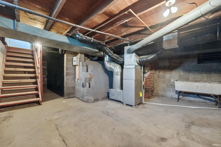 Listing Image 30