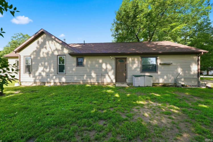 Listing Image 33
